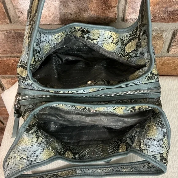 SIMPLY VERA VERA WANG Faux Leather Snakeskin Print Hobo Bag - Picture 4 of 16